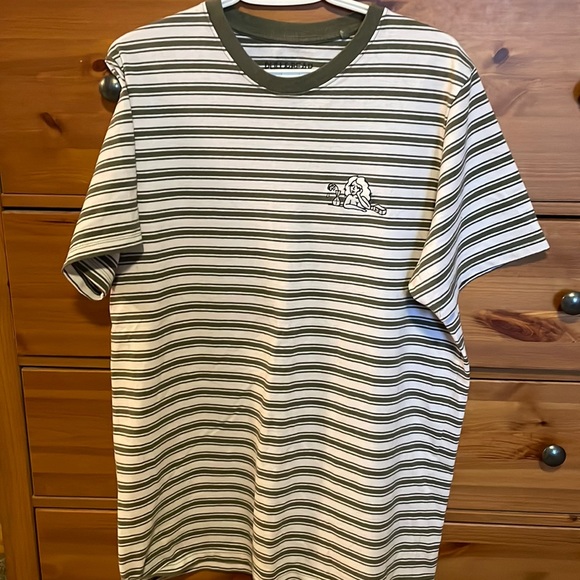 Pull & Bear Mens T-Shirt - Picture 1 of 3